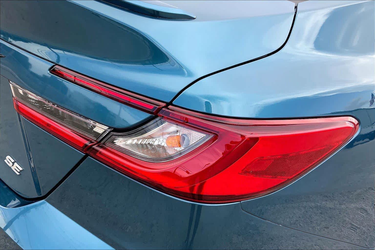 Used 2025 Toyota Camry SE FWD image 54