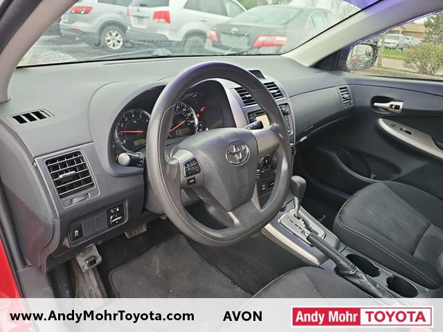 Used 2013 Toyota Corolla S image 9