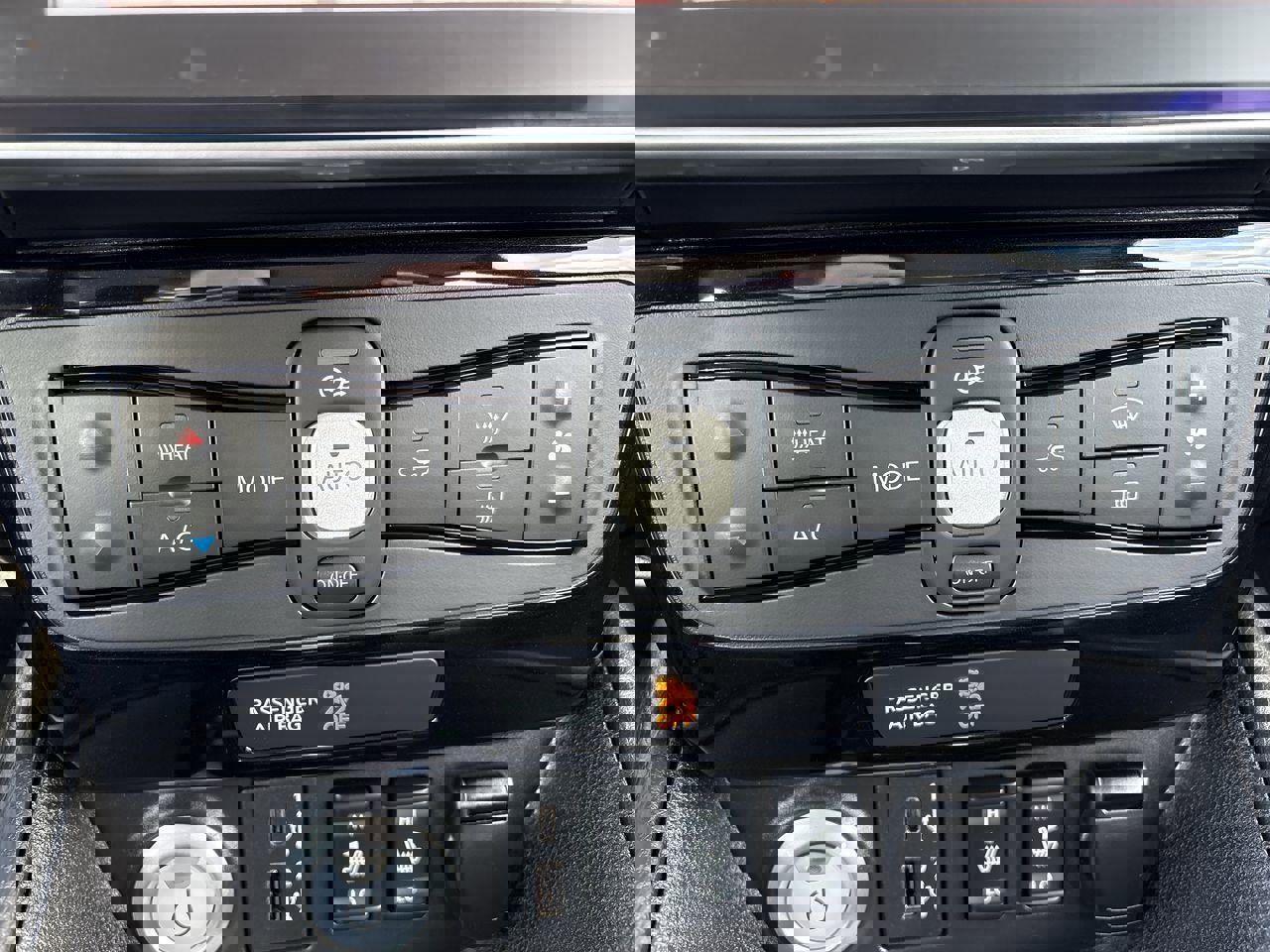 Used 2023 Nissan Leaf SV Plus image 20