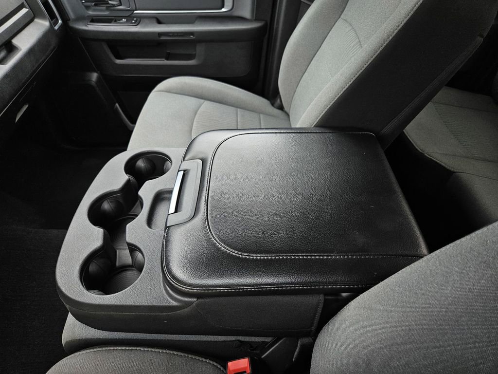 Used 2024 RAM 1500 Classic SLT image 22