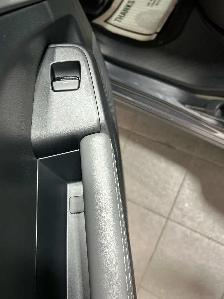 New 2027 Subaru Crosstrek 2.5i Premium AWD/4WD image 26