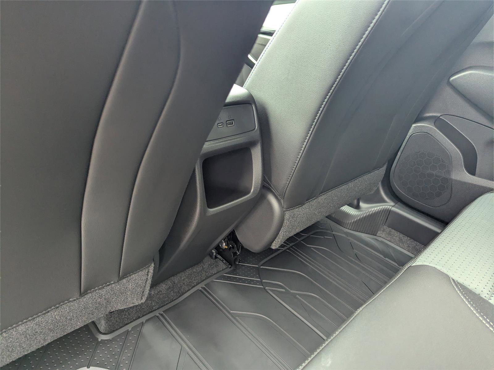 New 2026 Chevrolet Trax LT w/ Driver Confidence Package image 24