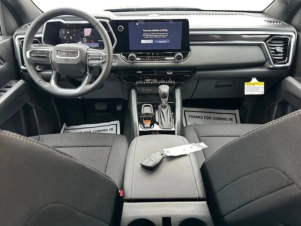 New 2026 GMC Canyon Elevation w/ LPO, Black Badging Package image 19