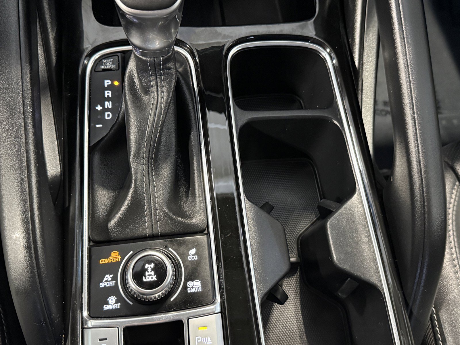 Used 2023 Kia Telluride S AWD/4WD image 15