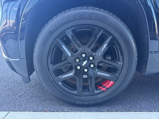 Used 2020 Chevrolet Traverse Premier w/ Redline Edition image 8