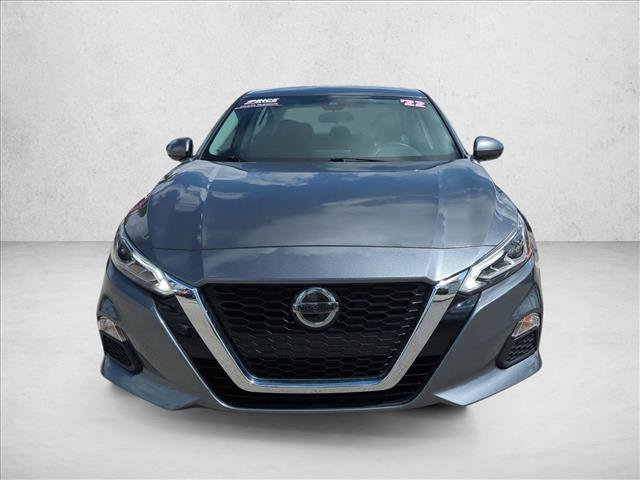 Used 2022 Nissan Altima 2.5 SV FWD image 2