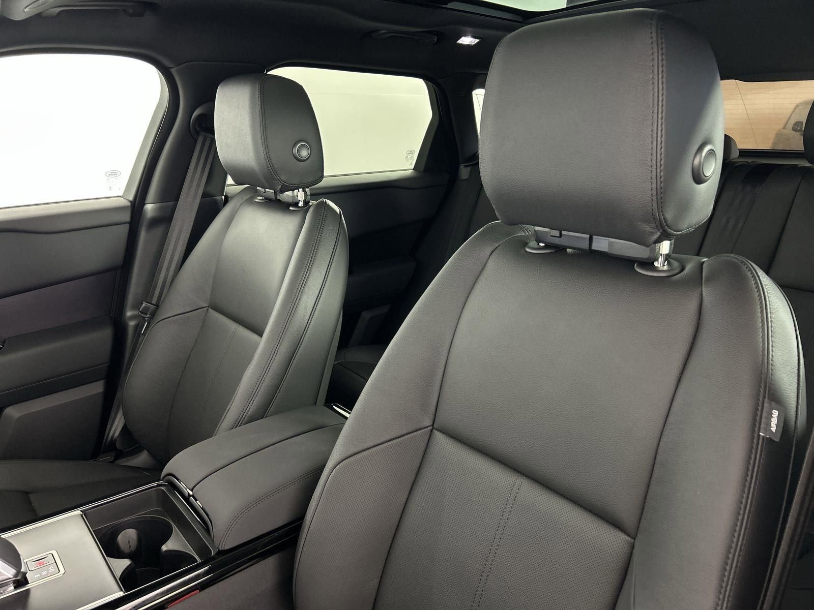 Certified 2026 Land Rover Range Rover Velar Dynamic SE image 25