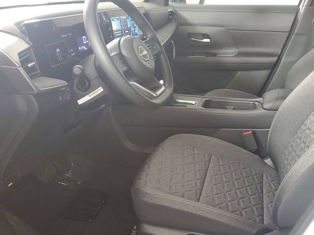 New 2026 Nissan Kicks SV w/ Cold Weather Package FWD image 28