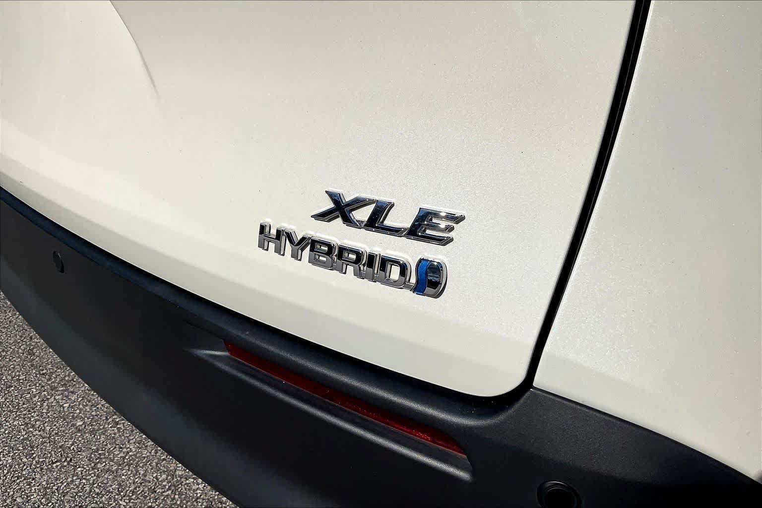 Used 2021 Toyota Sienna XLE FWD image 10