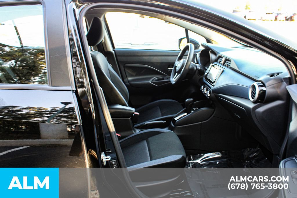 Used 2024 Nissan Versa SV w/ Trunk Package FWD image 18