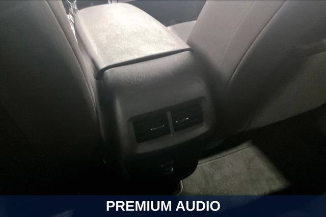 Used 2023 Chevrolet Equinox LT FWD image 13