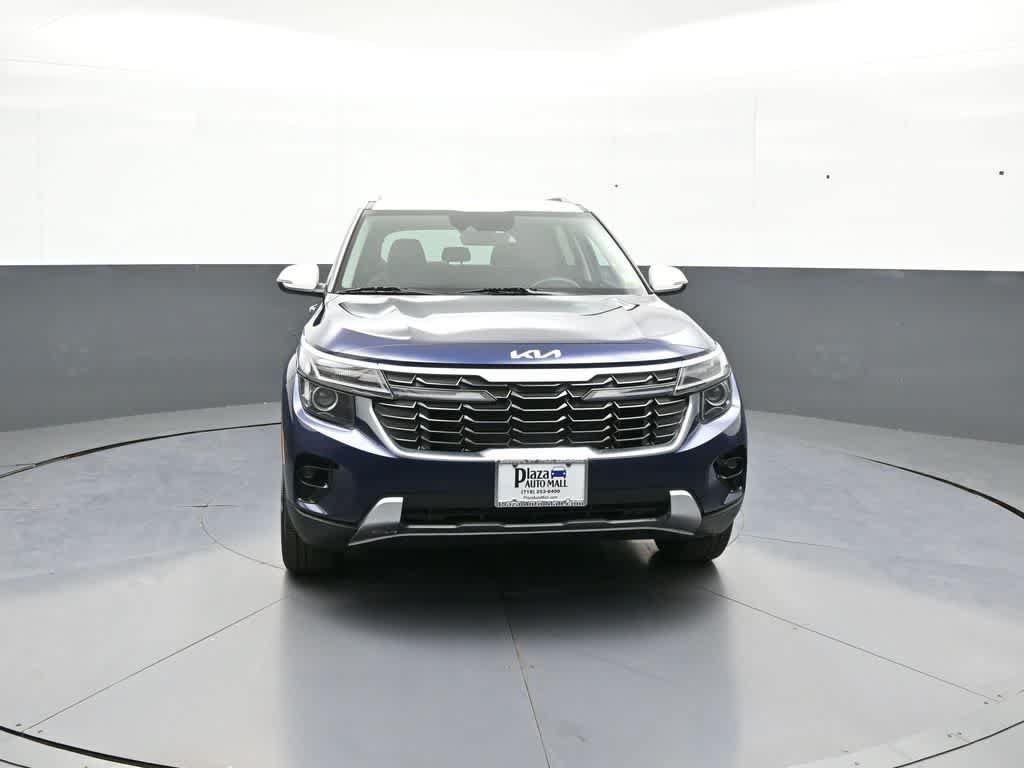 Certified 2024 Kia Seltos S AWD/4WD image 1