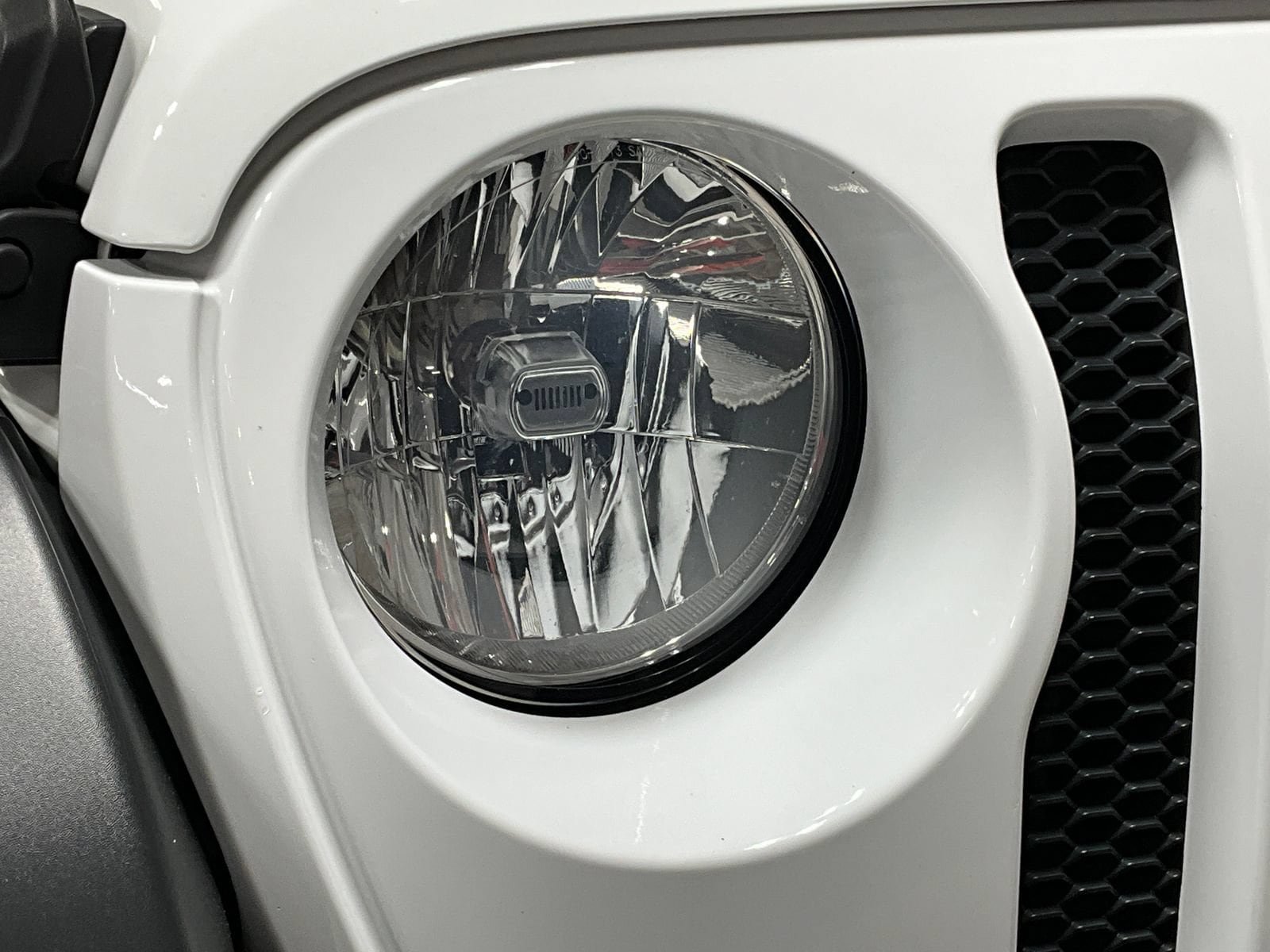 Used 2020 Jeep Wrangler Unlimited Sport S AWD/4WD image 26