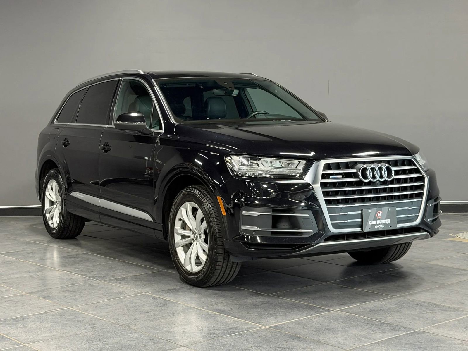 Used 2017 Audi Q7 3.0T Premium Plus AWD/4WD image 4