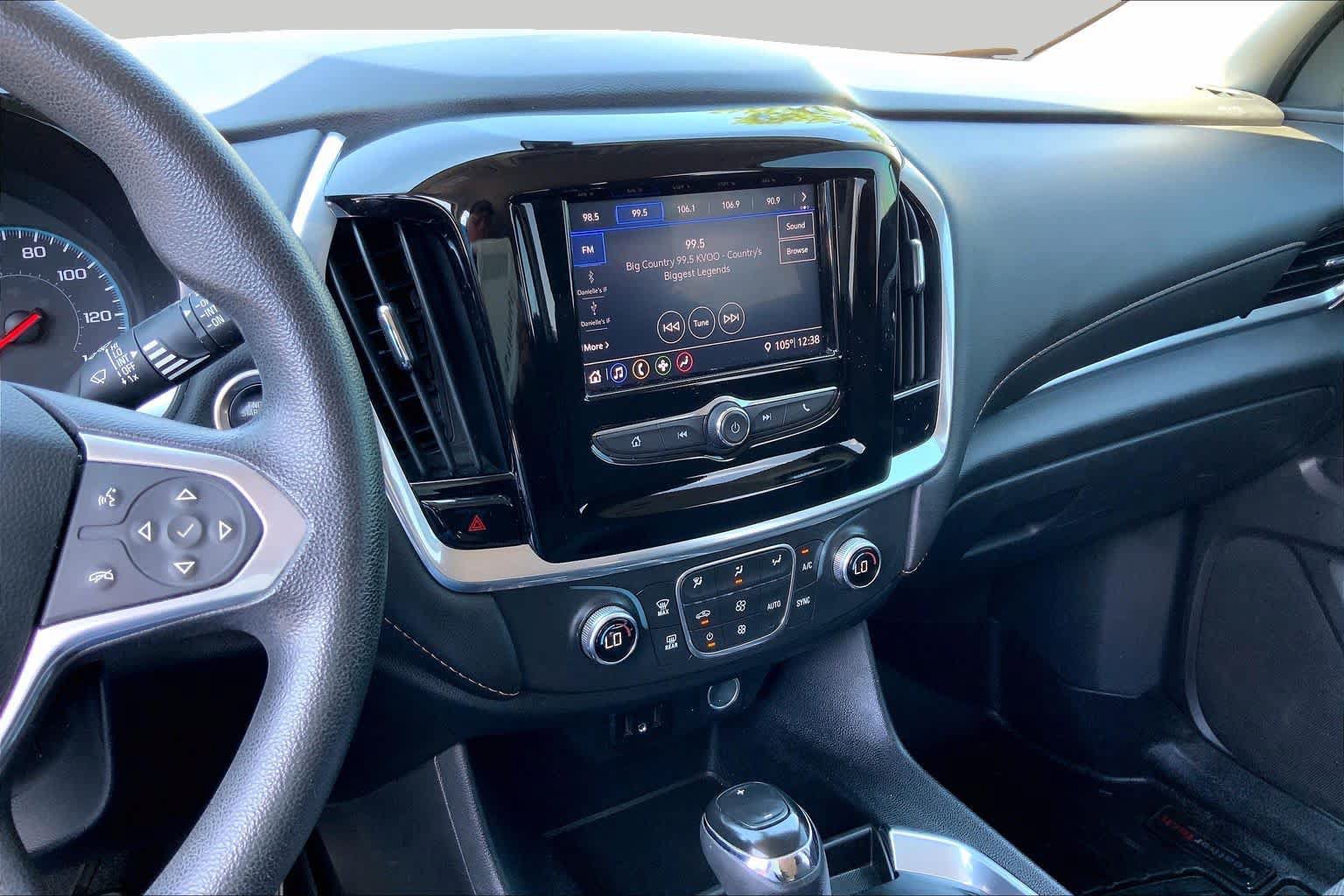 Used 2020 Chevrolet Traverse LS FWD image 7