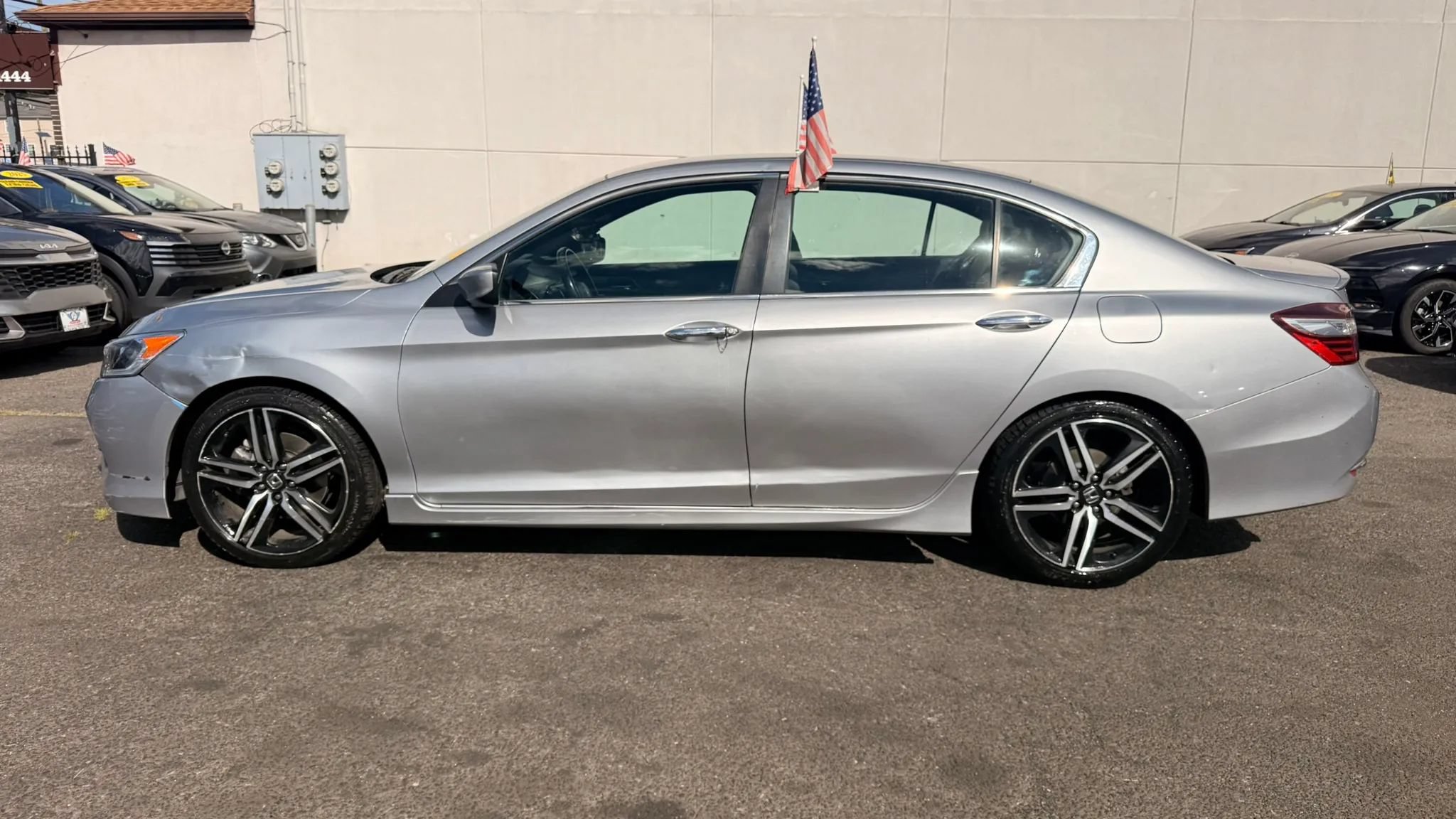 Used 2017 Honda Accord Sport Special Edition image 10