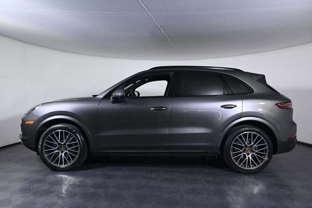 Certified 2021 Porsche Cayenne S image 2