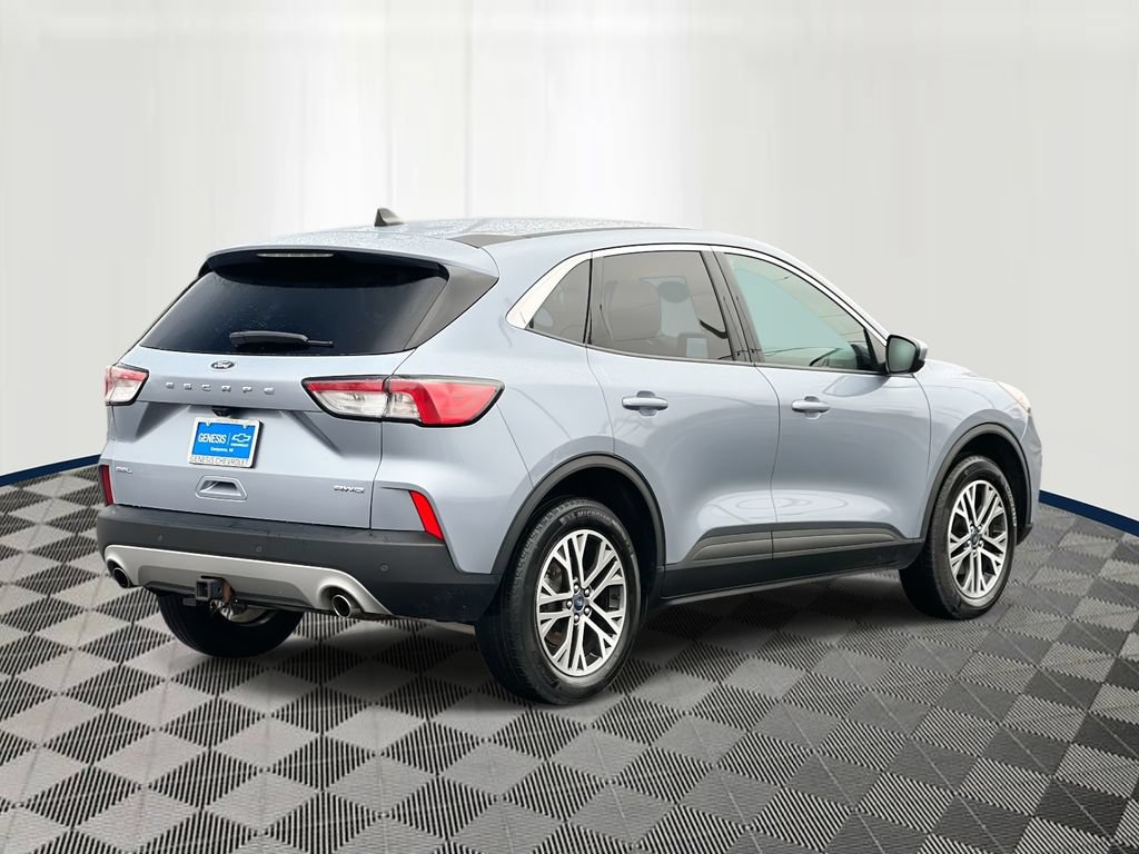 Used 2022 Ford Escape SEL w/ Class II Trailer Tow Package AWD/4WD image 5