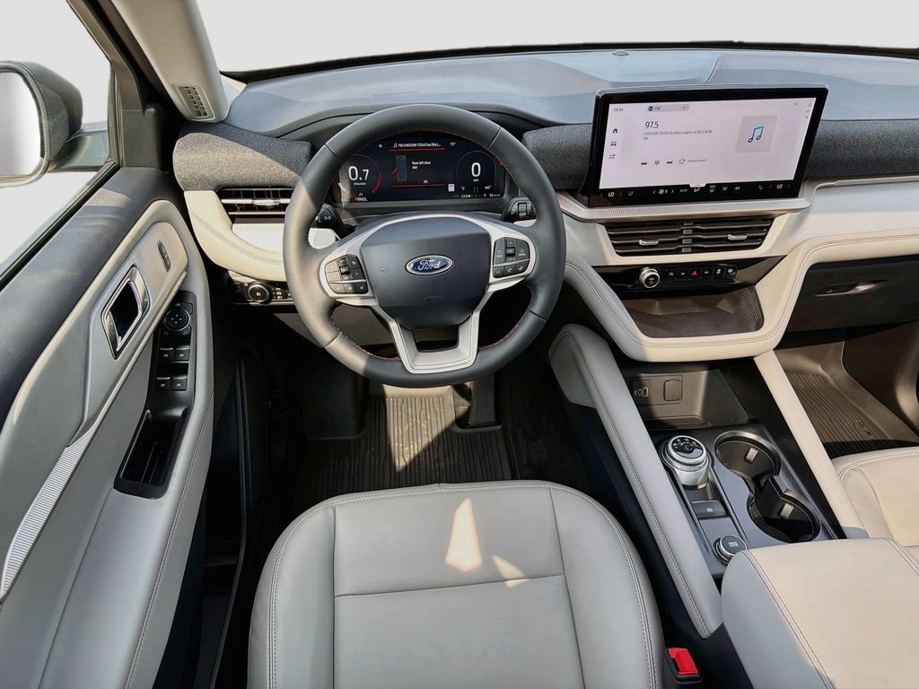 New 2026 Ford Explorer Active w/ Active Comfort Package AWD/4WD image 25
