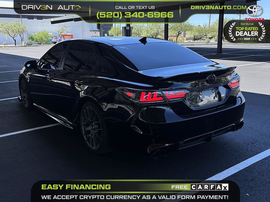 Used 2020 Toyota Camry SE w/ Carpet Mat Package FWD image 5