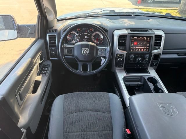 Used 2017 RAM 1500 Classic SLT w/ SLT Plus D←cor Group AWD/4WD image 16