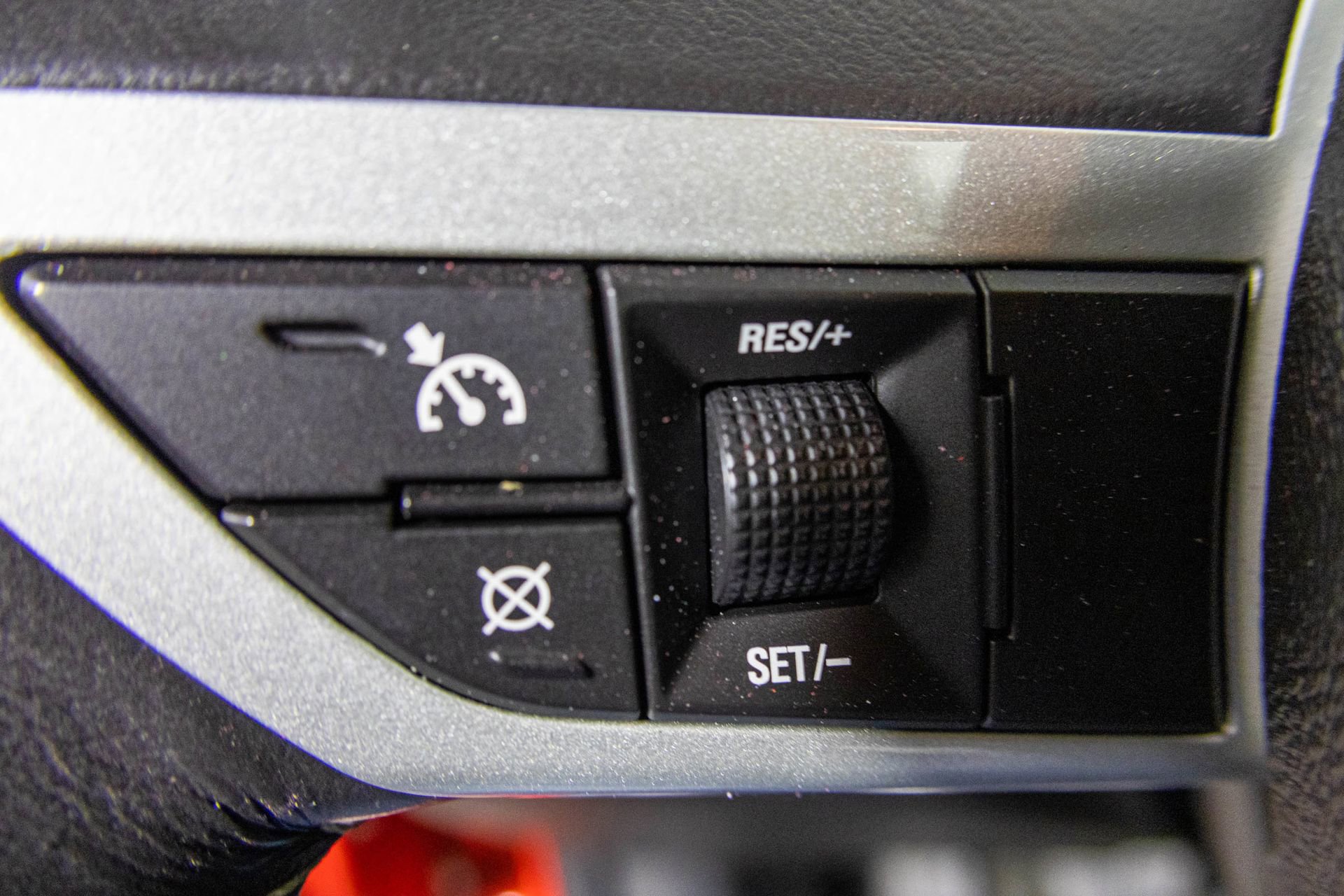 Used 2010 Chevrolet Camaro SS w/ LPO, Ground Effects Package image 32