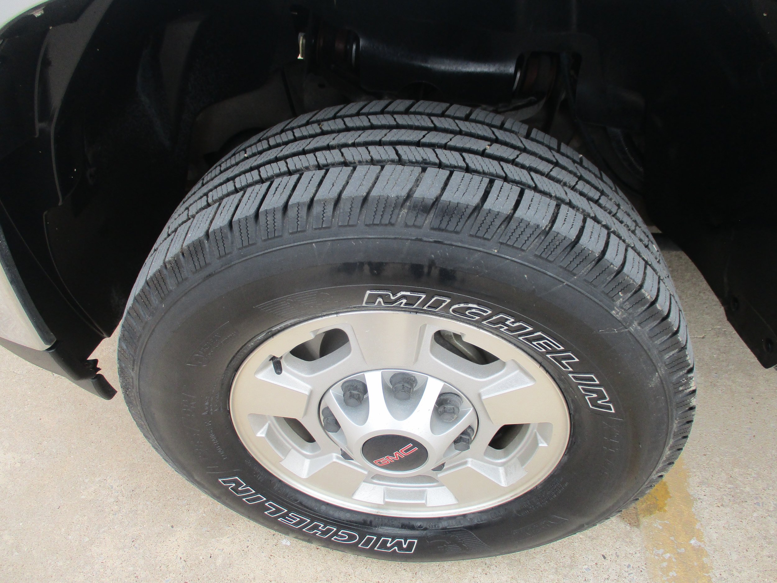 Used 2014 GMC Sierra 2500 SLE w/ SLE Preferred Package RWD image 3