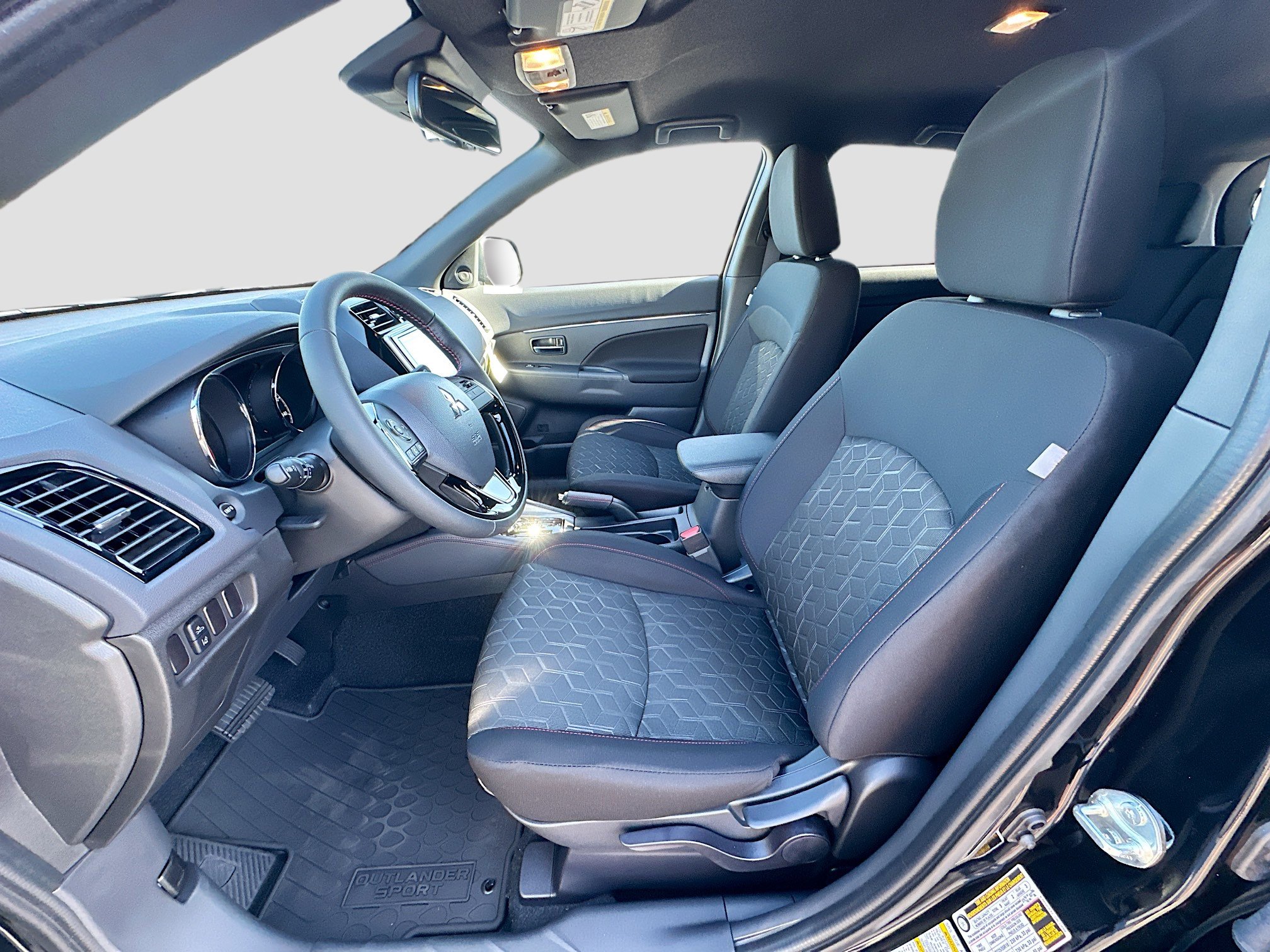 New 2025 Mitsubishi Outlander Sport AWD image 14