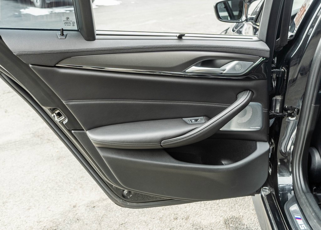 Used 2018 BMW M5 w/ Executive Package image 39