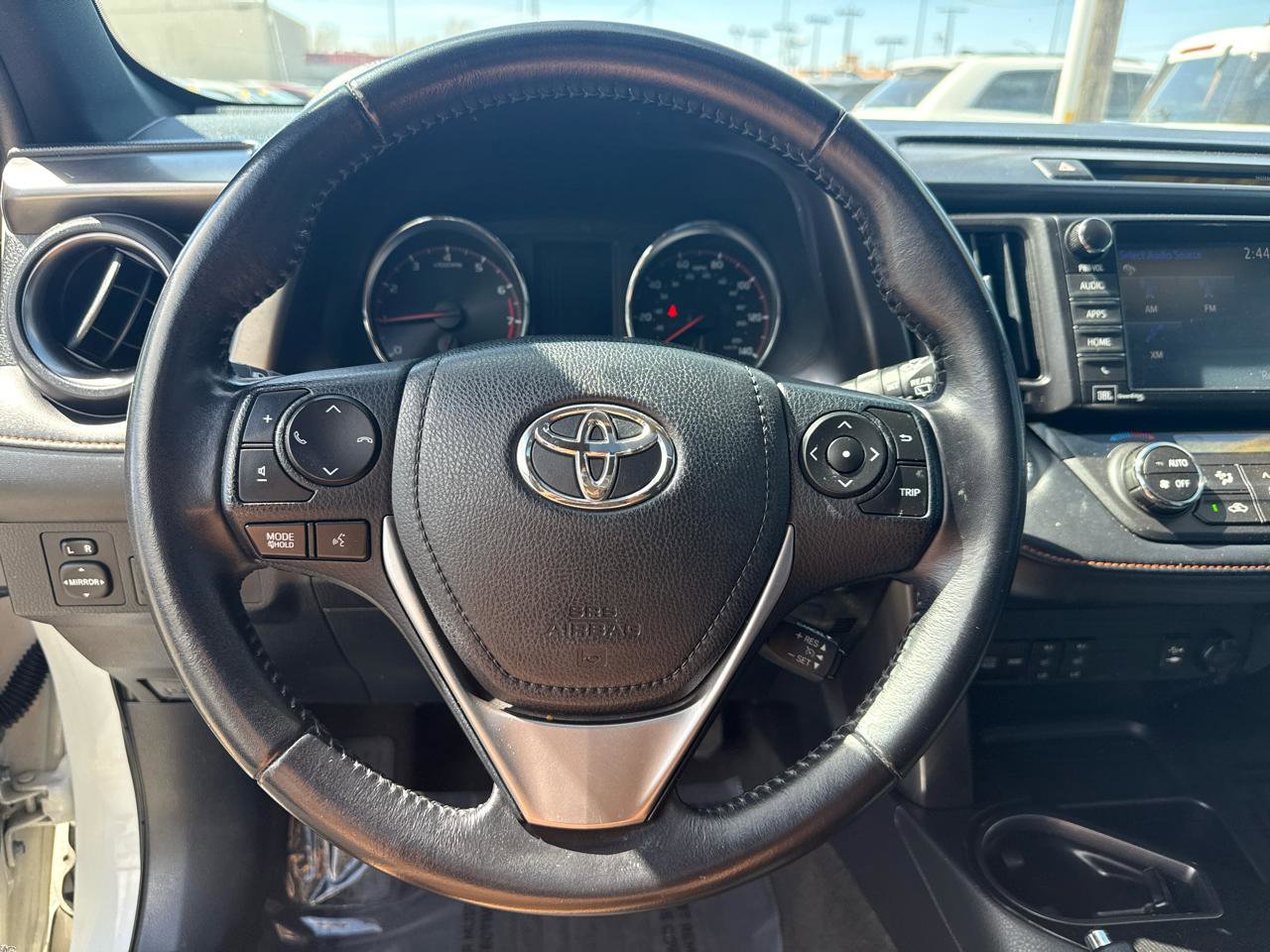 Used 2016 Toyota RAV4 SE FWD image 15