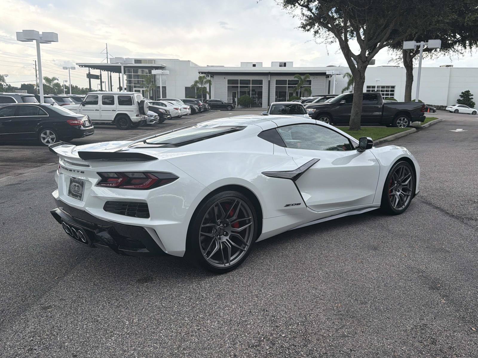 Used 2026 Chevrolet Corvette Z06 RWD image 3