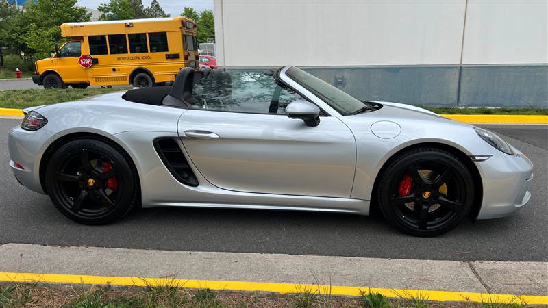 Used 2018 Porsche 718 Boxster RWD image 76