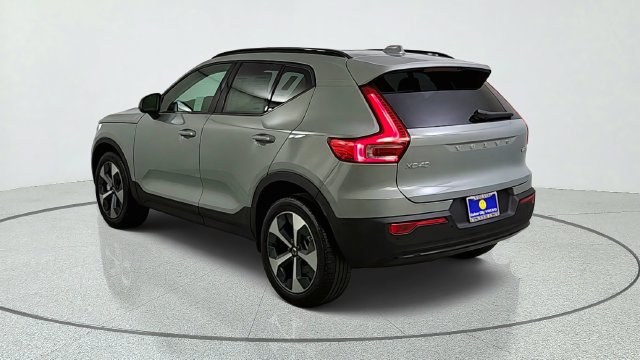 New 2026 Volvo XC40 B5 Plus w/ Protection Package Premier AWD/4WD image 5