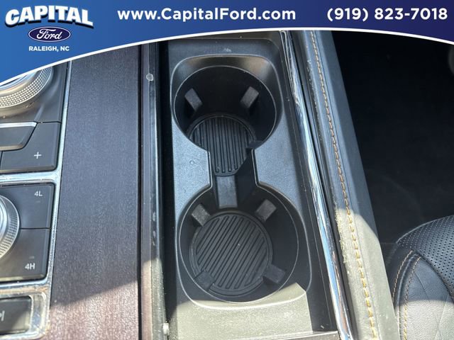 Used 2022 Ford Expedition Platinum image 31