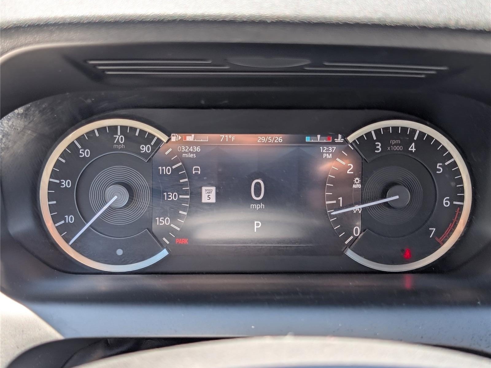Used 2022 Land Rover Discovery Sport S R-Dynamic AWD/4WD image 30