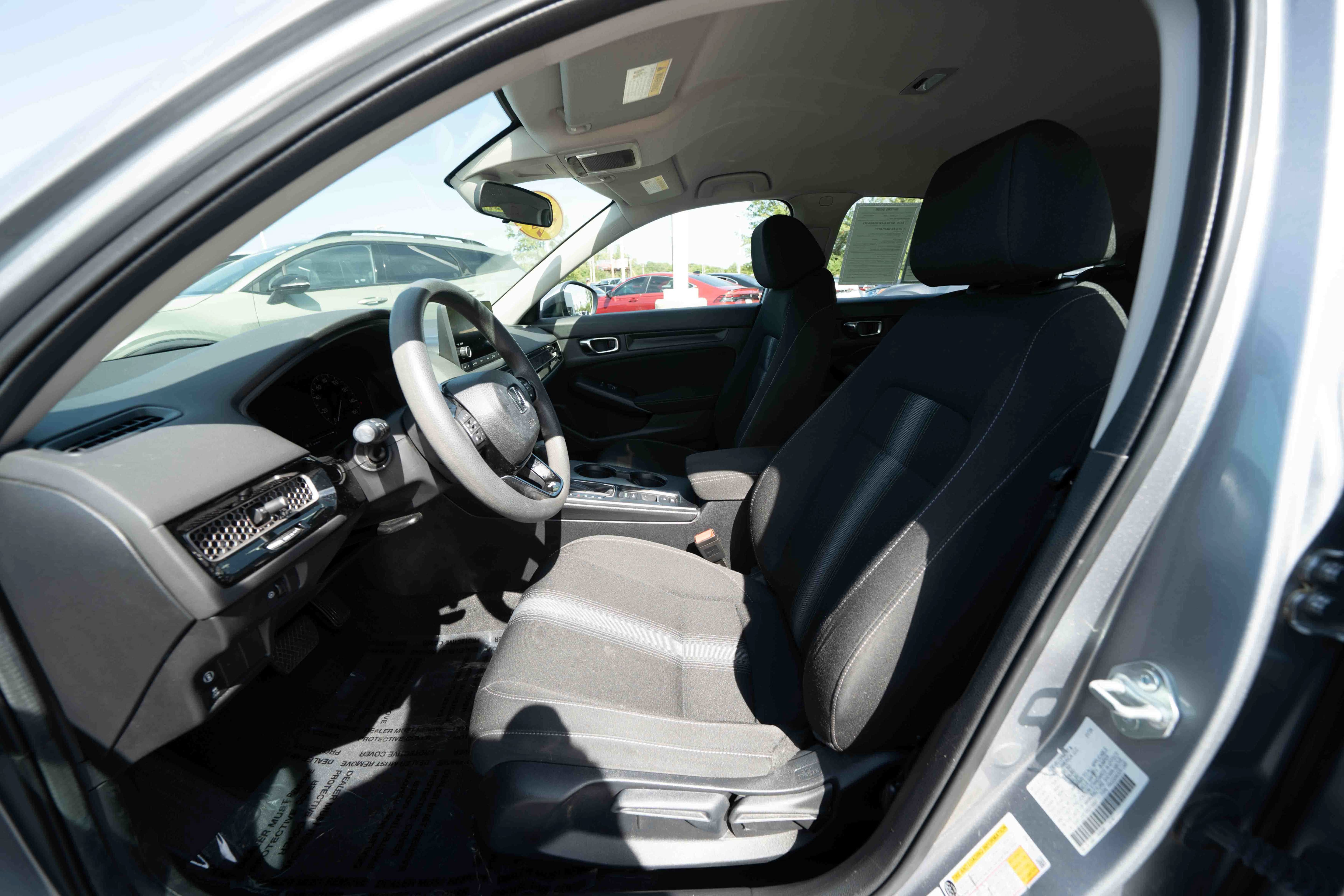 Used 2024 Honda Civic LX image 9