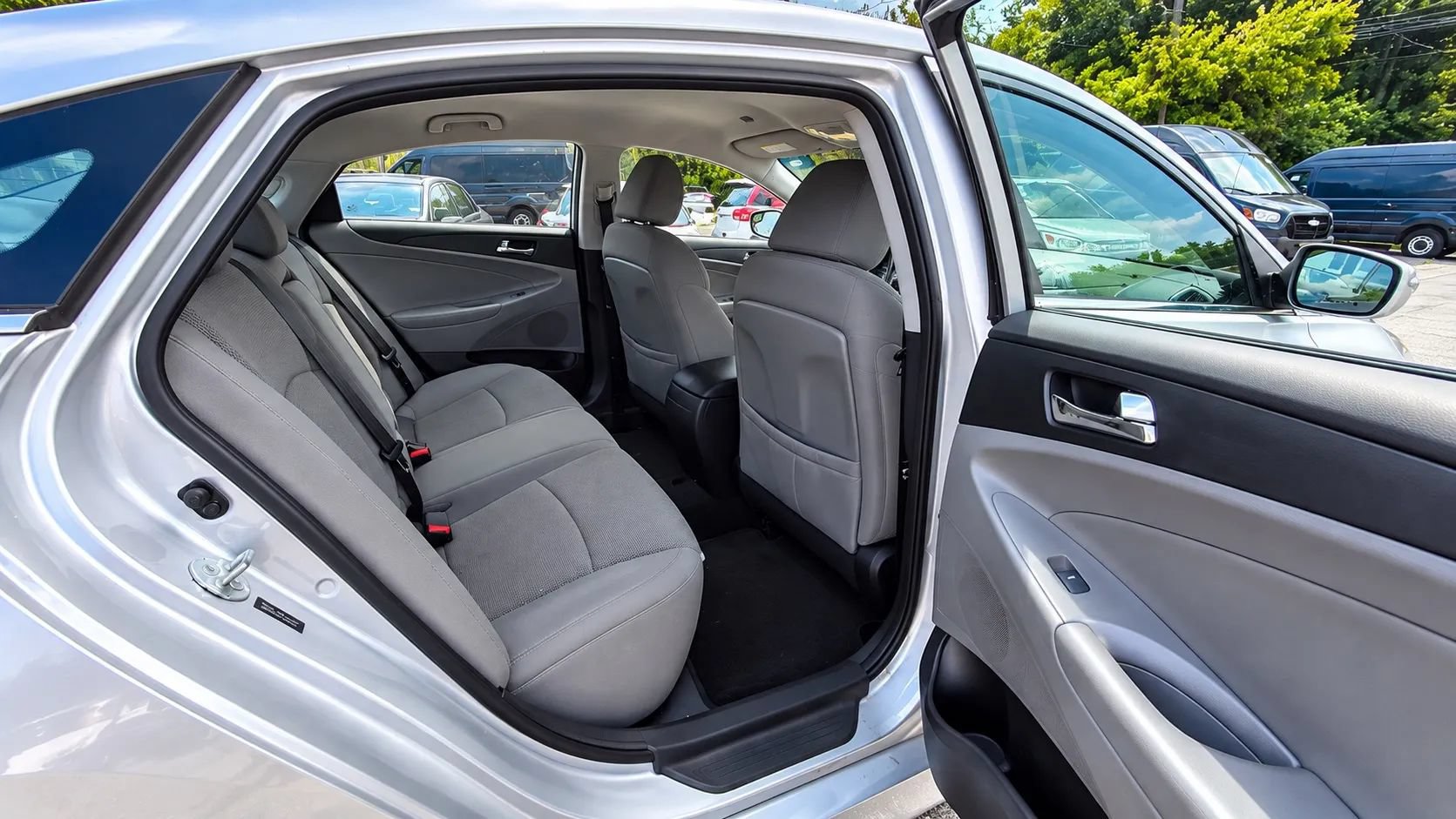 Used 2014 Hyundai Sonata GLS w/ Popular Equipment Group 2 FWD image 8