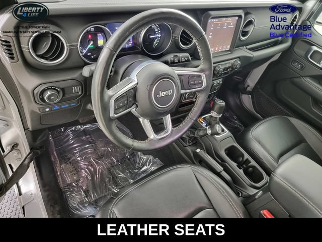 Used 2023 Jeep Wrangler Unlimited Sahara w/ Cold Weather Group AWD/4WD image 12