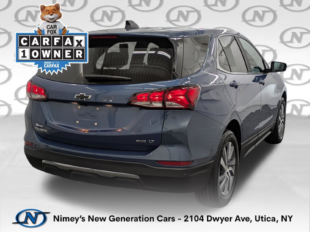 Used 2024 Chevrolet Equinox LT AWD/4WD image 2
