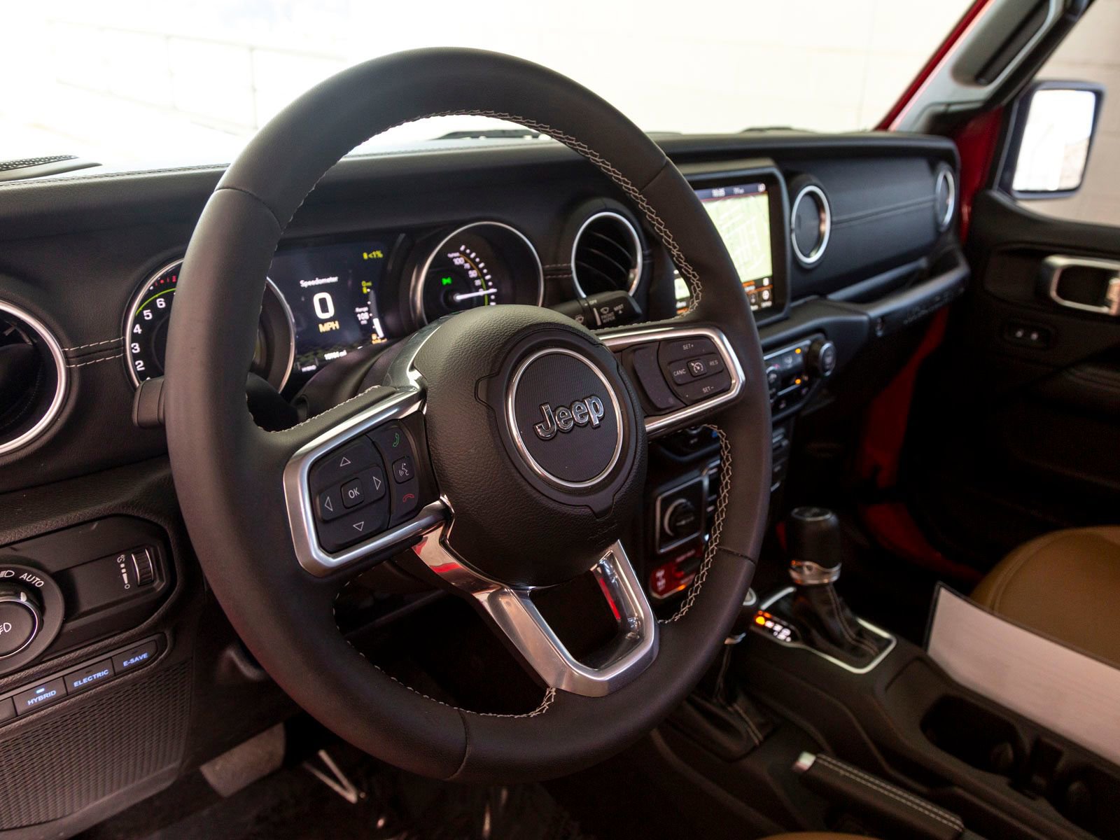 Used 2023 Jeep Wrangler Unlimited Rubicon 4xe image 17