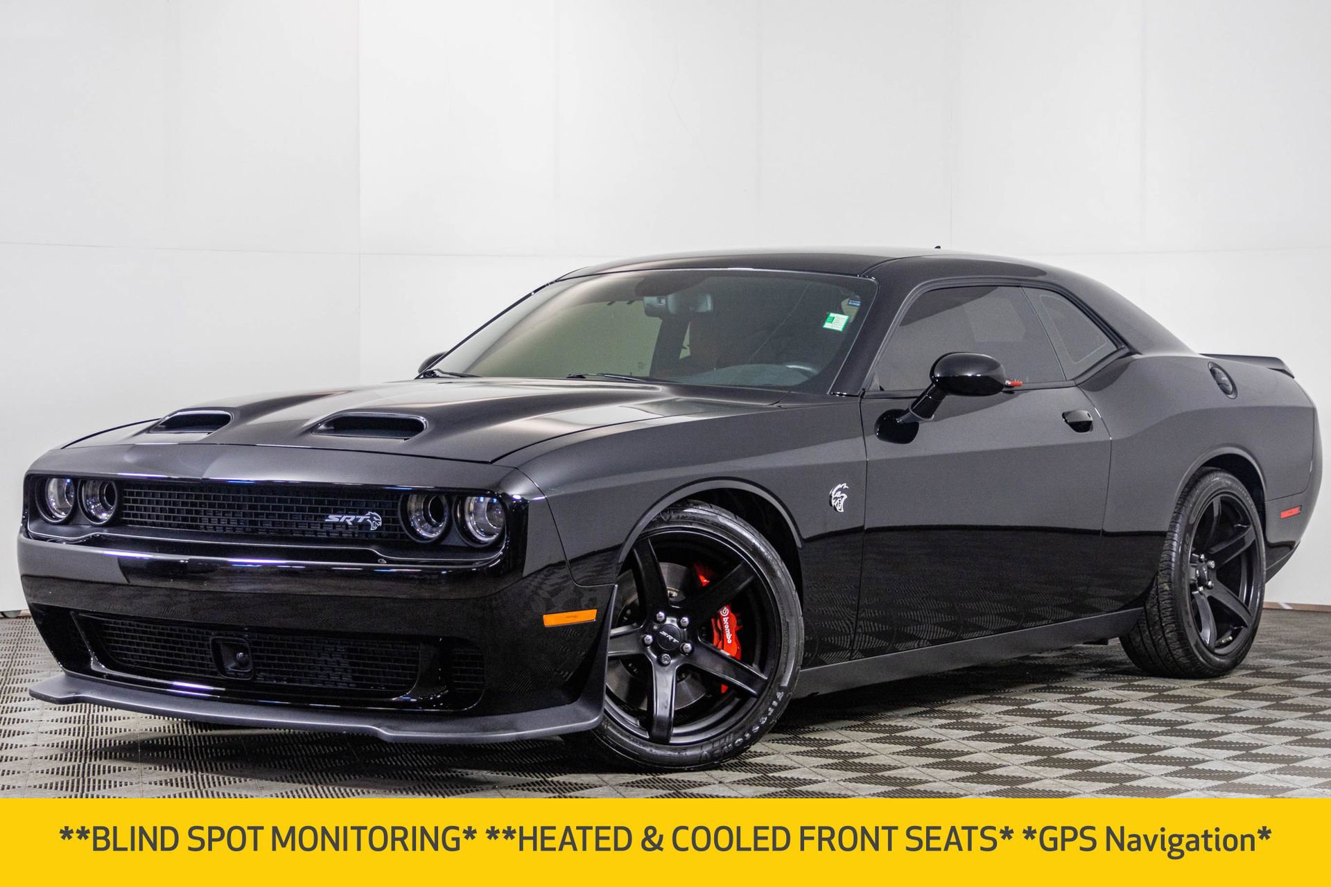 Used 2019 Dodge Challenger SRT Hellcat w/ Laguna Leather Package image 2