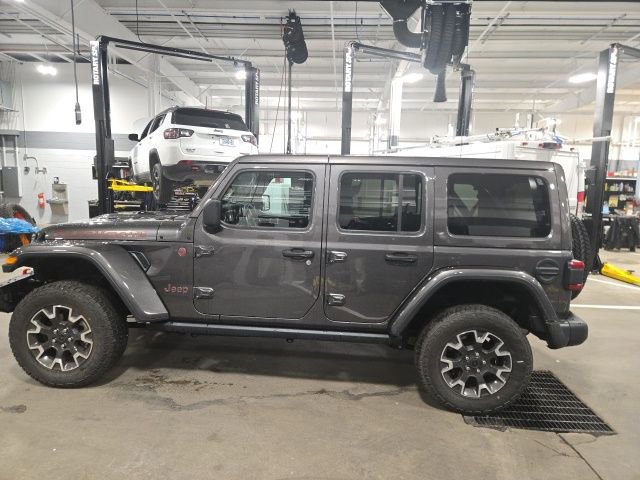 Used 2019 Jeep Wrangler Unlimited Rubicon w/ Steel Bumper Group image 8