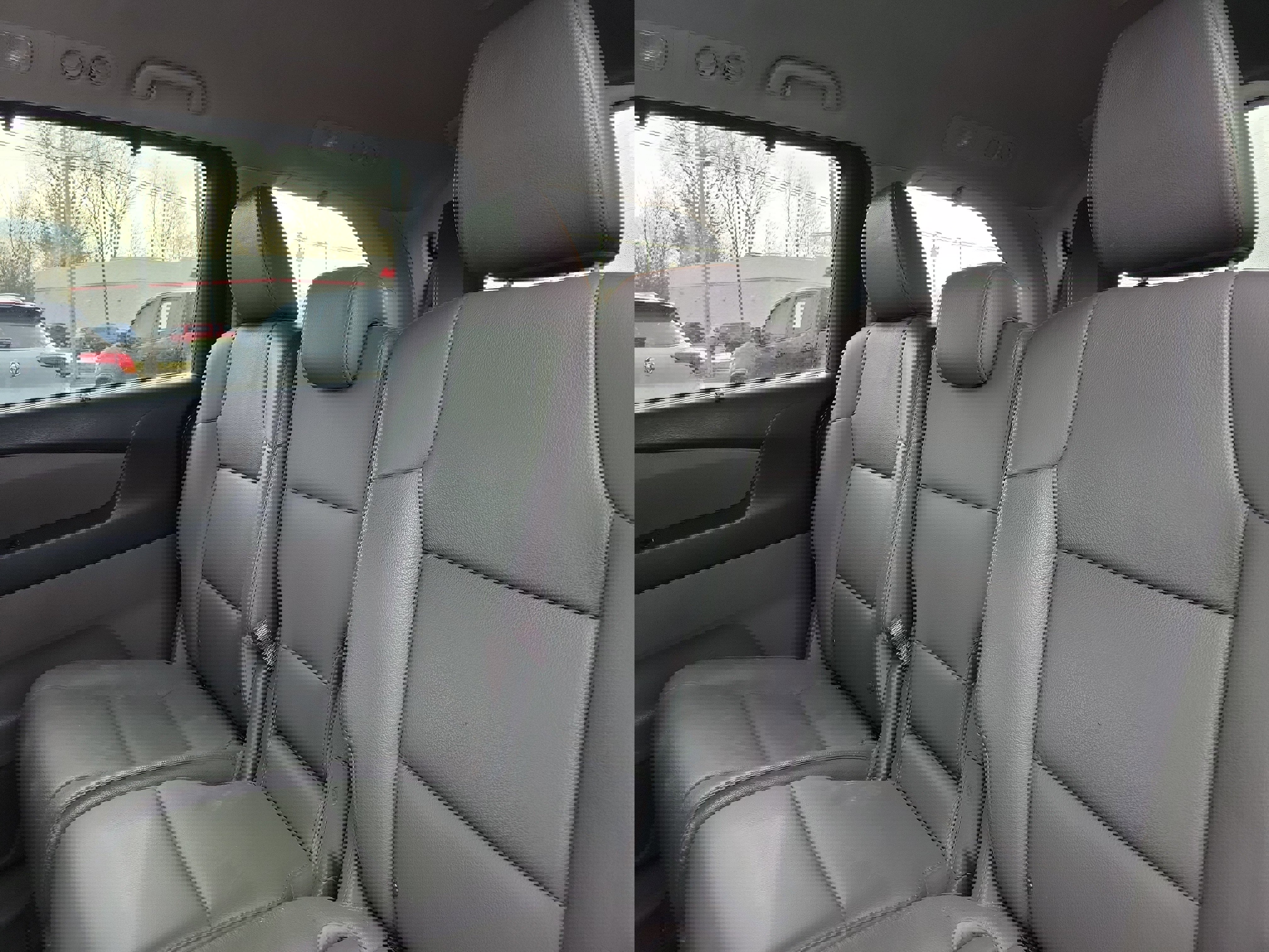 Used 2016 Honda Odyssey Touring Elite image 12