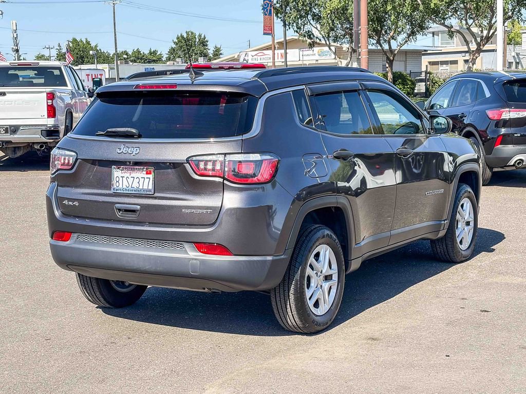 Used 2020 Jeep Compass Sport AWD/4WD image 4