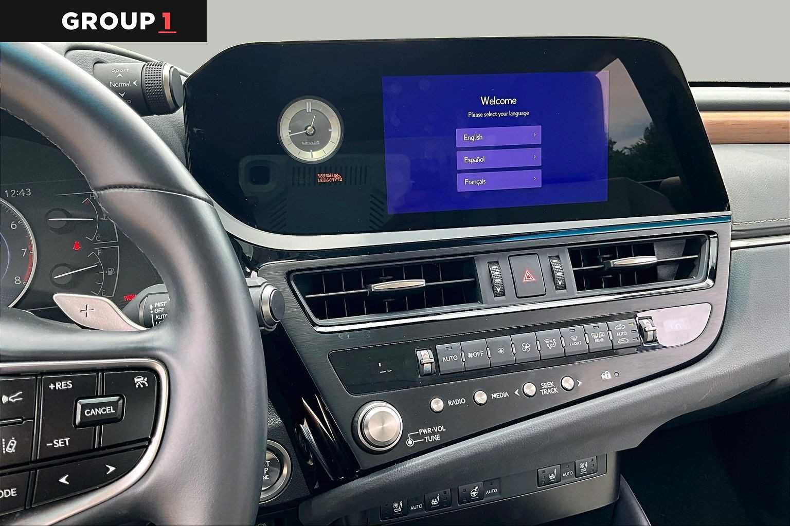 Certified 2025 Lexus ES 350 w/ Premium Package FWD image 6