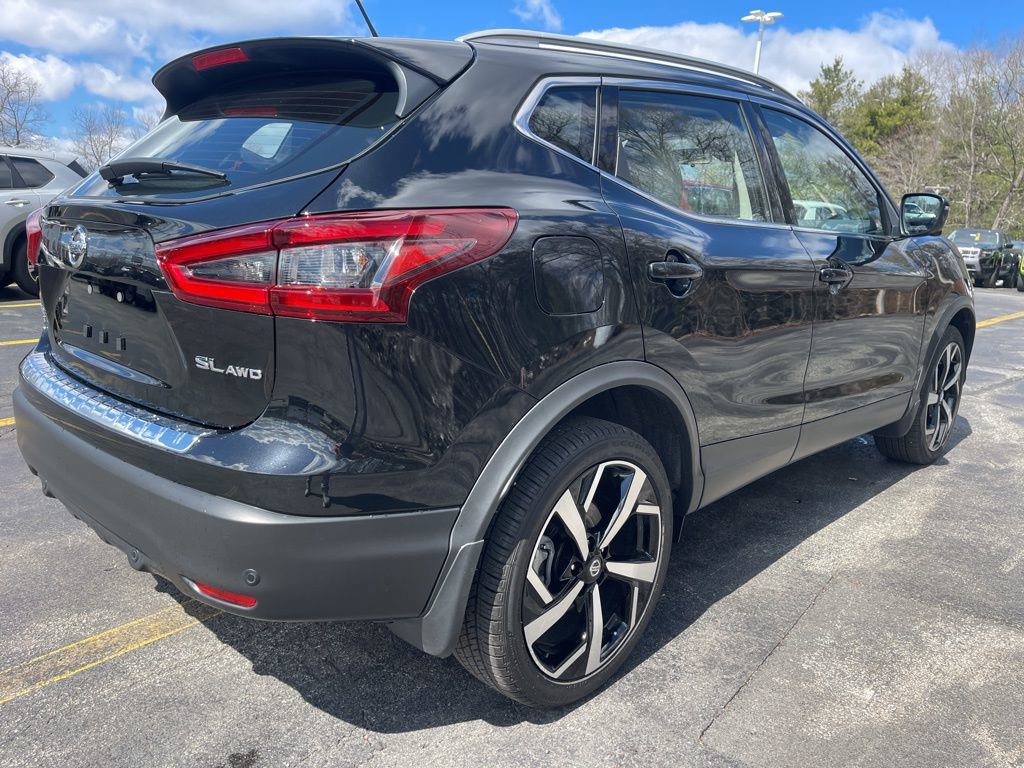 Certified 2022 Nissan Rogue Sport SL image 7