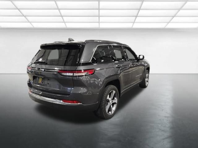 Used 2022 Jeep Grand Cherokee Limited 4xe AWD/4WD image 5