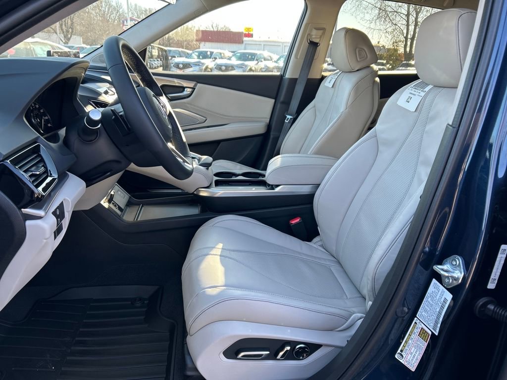 New 2026 Acura RDX SH-AWD image 13