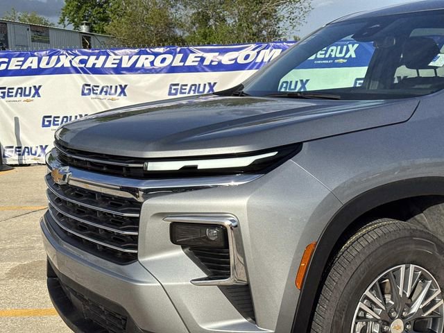 Used 2025 Chevrolet Traverse LT video 2