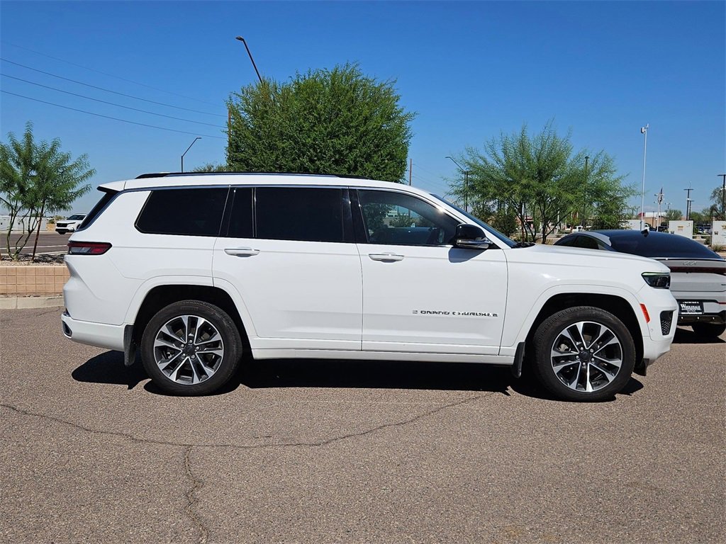Used 2021 Jeep Grand Cherokee L Overland w/ Advanced Protech Group III image 3